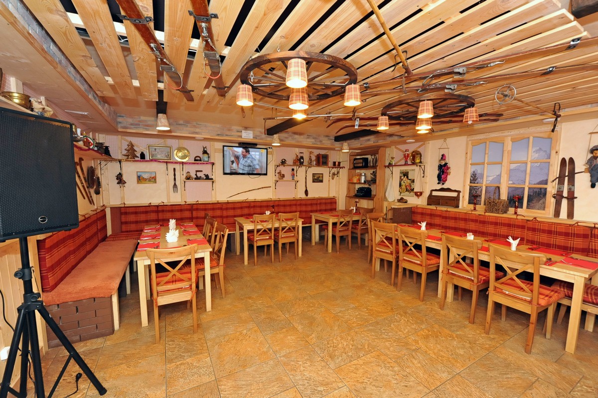 Рестораны, кафе в Домбае